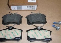 ZADNÍ BRZDOVÉ DESTIČKY citroen,peugeot ,renault,original 4254.67