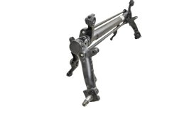 zadní náprava peugeot 106,citroen saxo,ax.repasovaná 3 šrouby na kolo