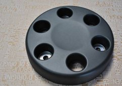 kryt přední  kola renault master