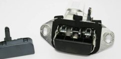 zámek dveří renault megane ,s elektromotorem centrálu 7701473742