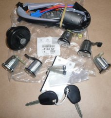 4162cf spínací  skřínka+zámky dveří berlingo/partner,original