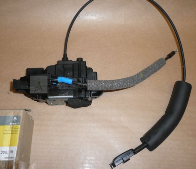 zámek dveří 805030011r ,renault laguna 3,levý